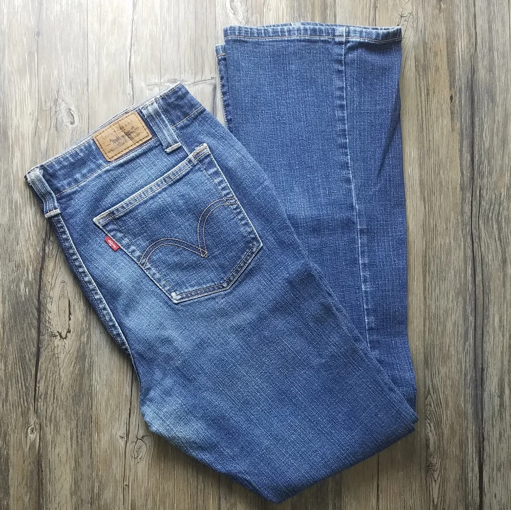 Levi's Vintage 525 Bootcut Jeans Sz 12 - Picture 3 of 4